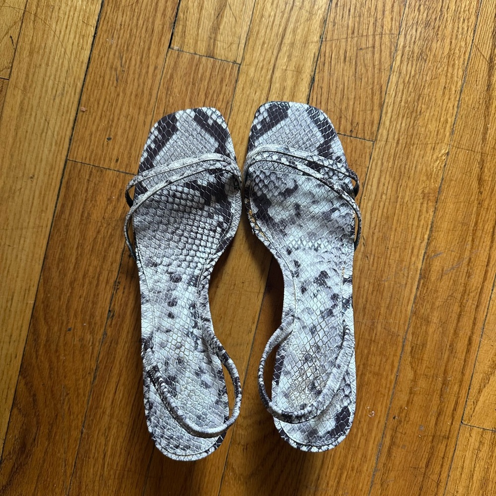 Vince Camuto Black and White Snakeskin Sandals
